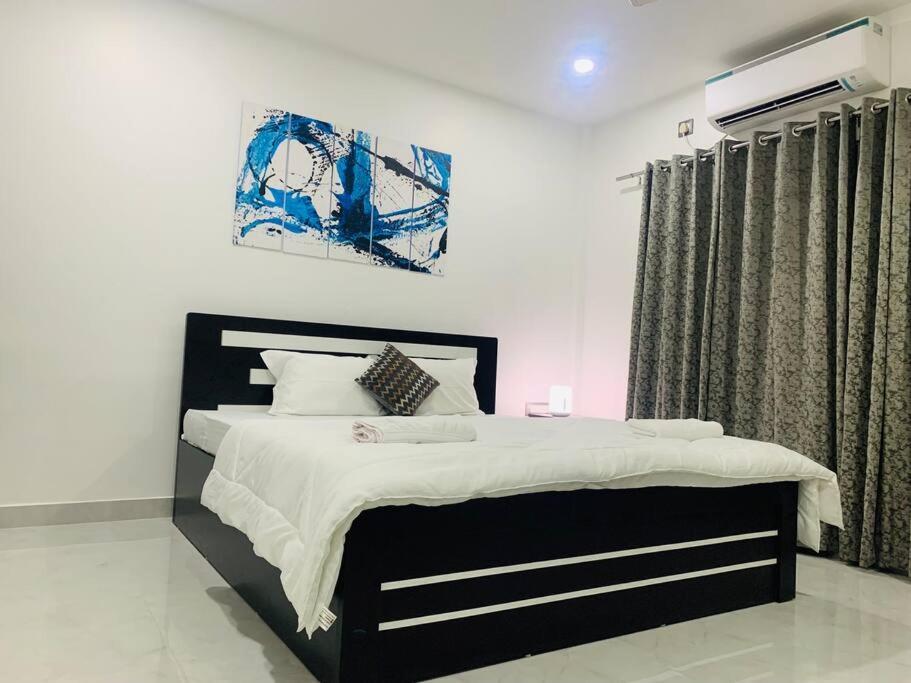 Apartmán White Orchid, Unique & Stylish, Executive 2Bhk. Guváhátí Exteriér fotografie